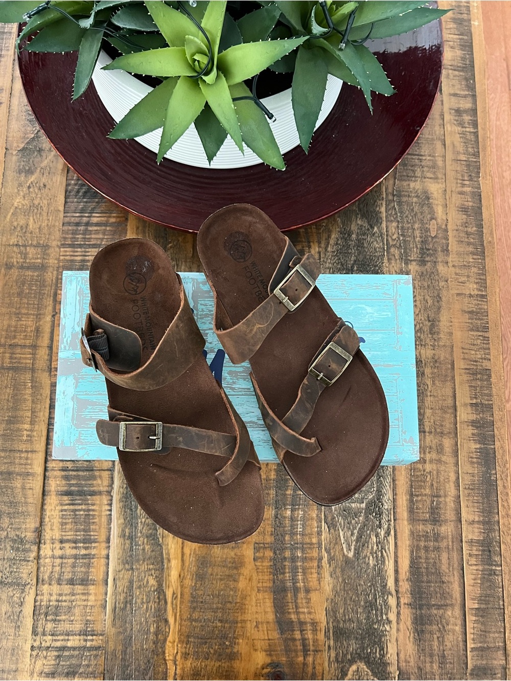 White Mountain Brown Double-Buckle Leather Sandals